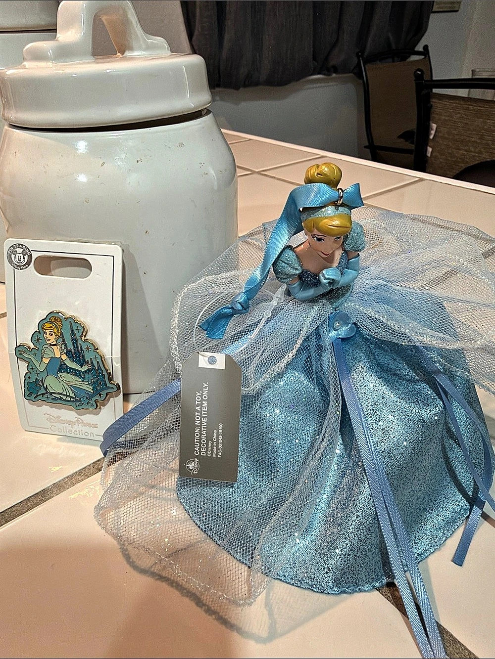 Disney Parks Cinderella Hand-Painted Dress Bag in Blue NWTfigurin
